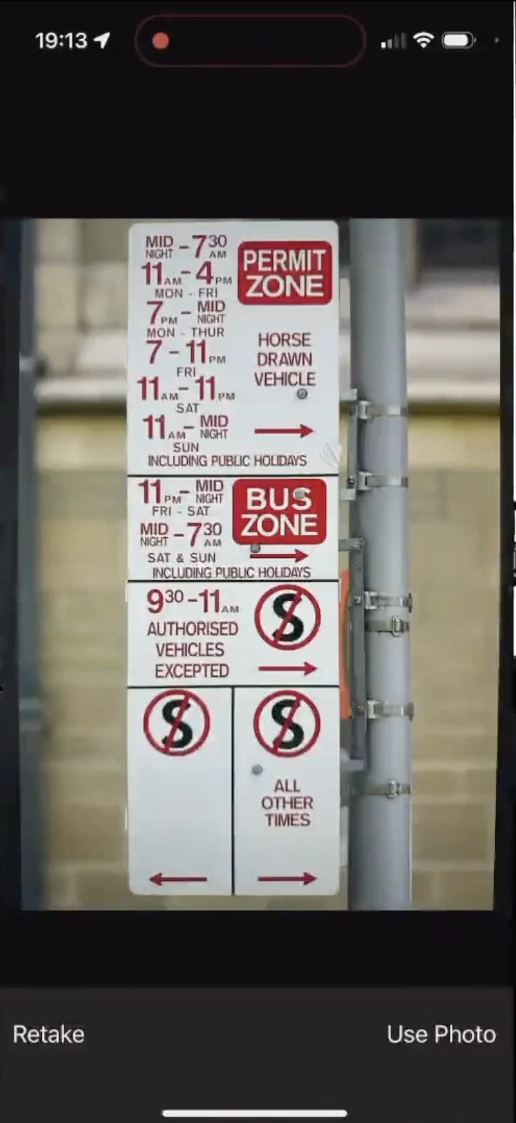 Parky camera preview of layered Australian permit-zone and bus-zone parking signs